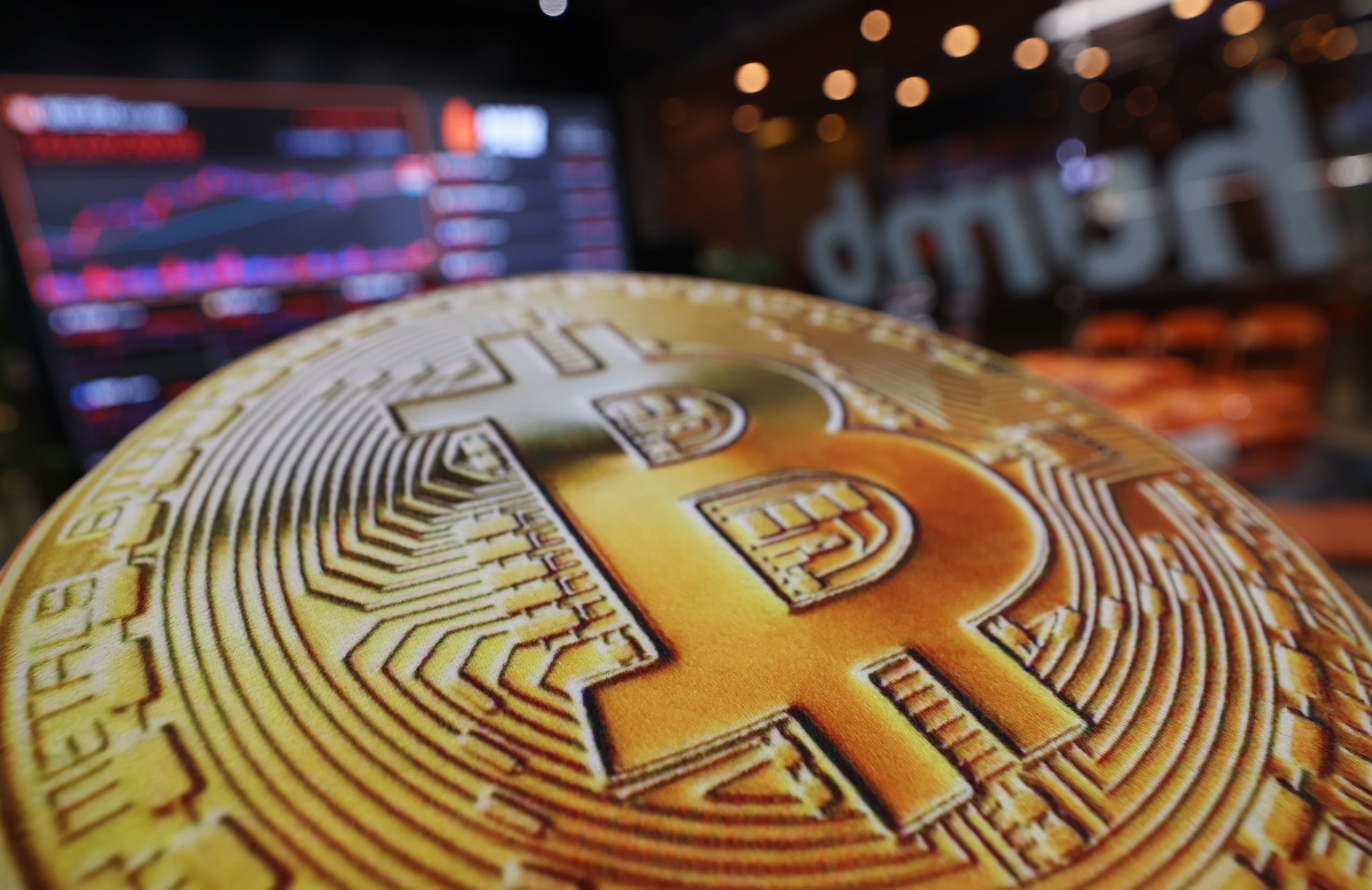 비트코인 12만달러 최초 돌파… 美 크립토 위크 기대감 반영 - 조선비즈