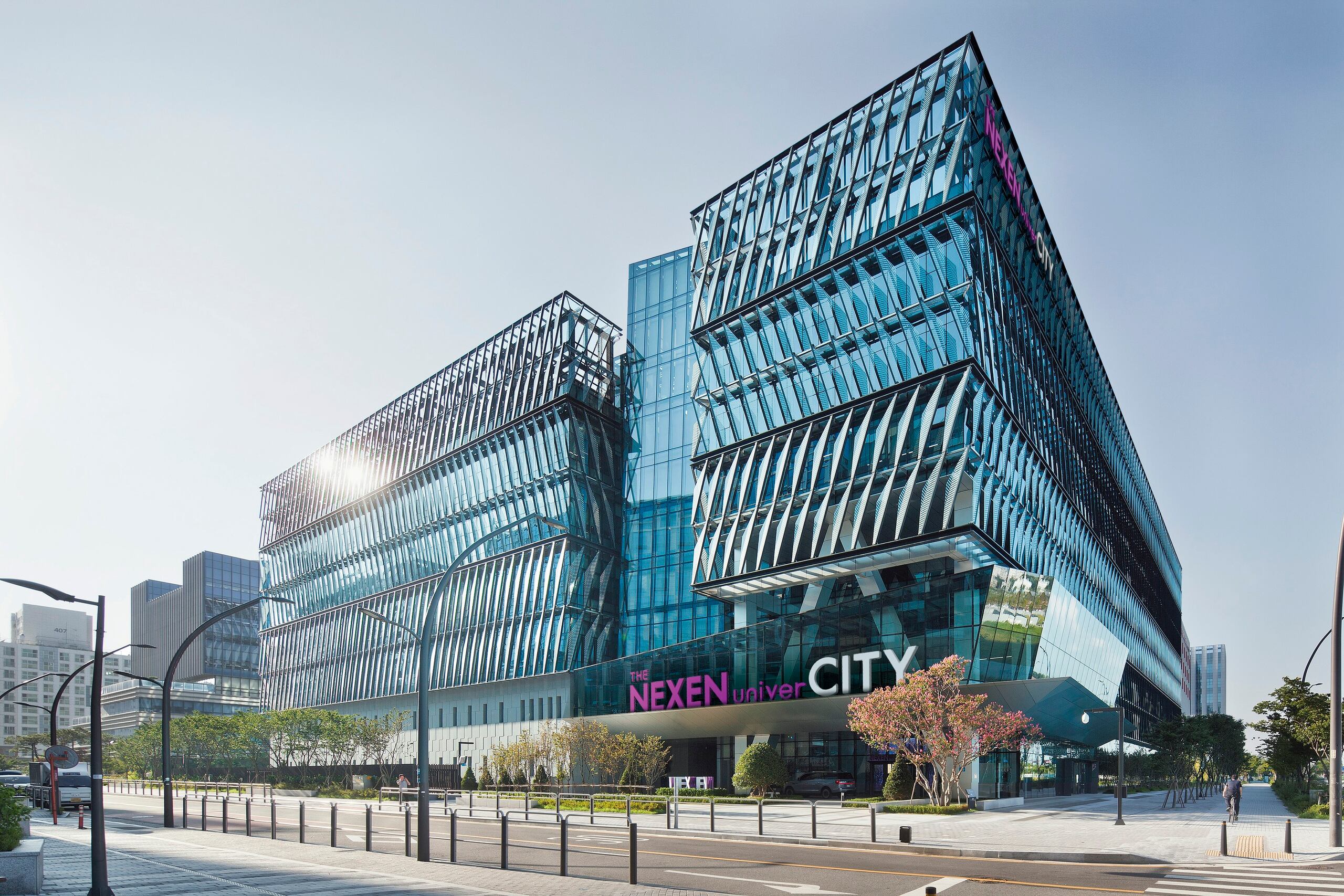 키움證 “넥센타이어, 경쟁사 생산차질에 단기 랠리 예상… 목표가 상향” - 조선비즈