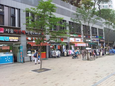 길음동 한 아파트 단지내 상가