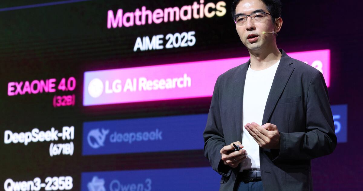 LG unveils EXAONE ecosystem and hybrid AI at AI Talk Concert 2025 in ...