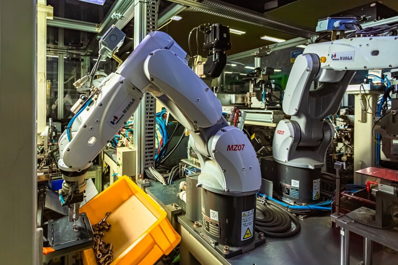 르포] 전기차 전환에 일감 대폭 늘어난 화승코퍼레이션… “넥쏘에도 부품 공급” - 조선비즈