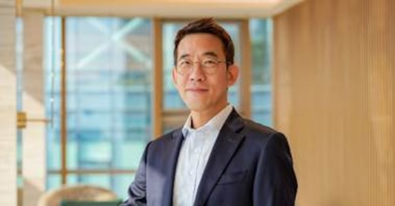 스마일게이트인베 차기 대표에 백인수 본부장... 4월 임기 시작 - 뉴스 썸네일 이미지